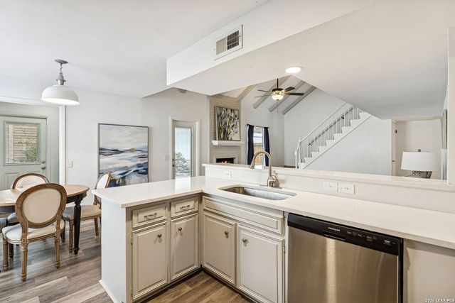 6106 Vance Jackson Rd Apt 1, San Antonio, TX 78230