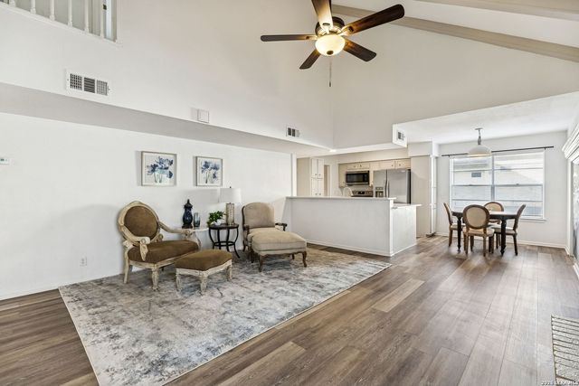 6106 Vance Jackson Rd Apt 1, San Antonio, TX 78230