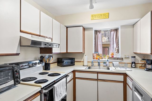 45 Main Street 21, Wareham, MA 02571