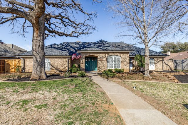 2307 Midway Road, Arlington, TX 76011