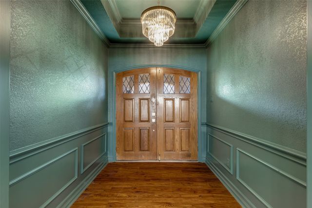 2307 Midway Road, Arlington, TX 76011