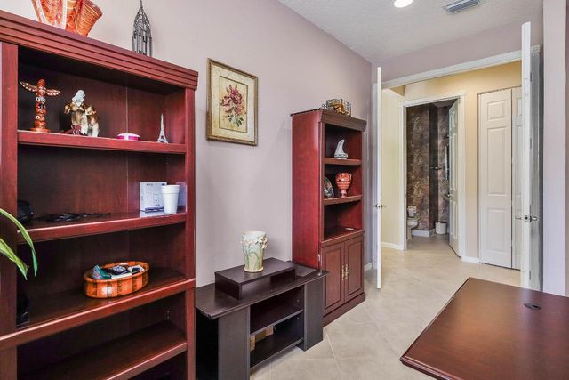 11348 Ohanu Circle E, Boynton Beach, FL 33437