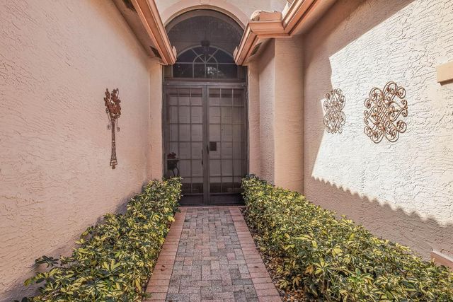 11348 Ohanu Circle E, Boynton Beach, FL 33437