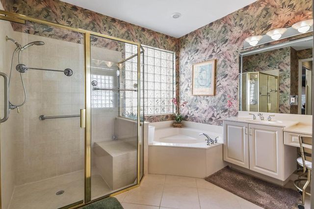 11348 Ohanu Circle E, Boynton Beach, FL 33437