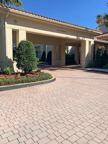 11348 Ohanu Circle E, Boynton Beach, FL 33437