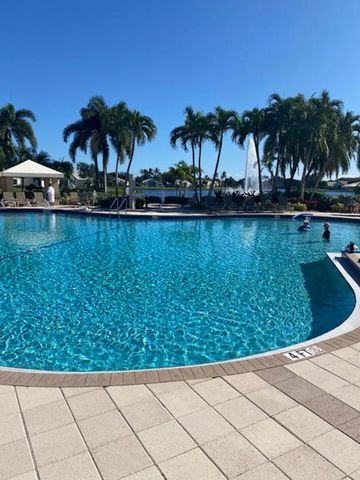 11348 Ohanu Circle E, Boynton Beach, FL 33437