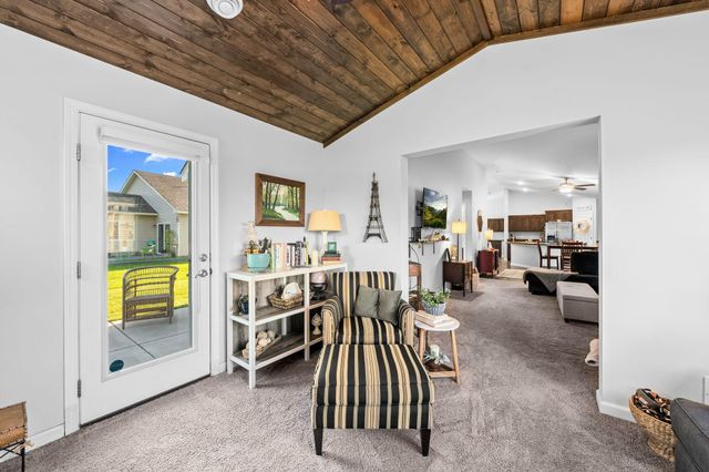 39781 Fawn Avenue, North Branch, MN 55056