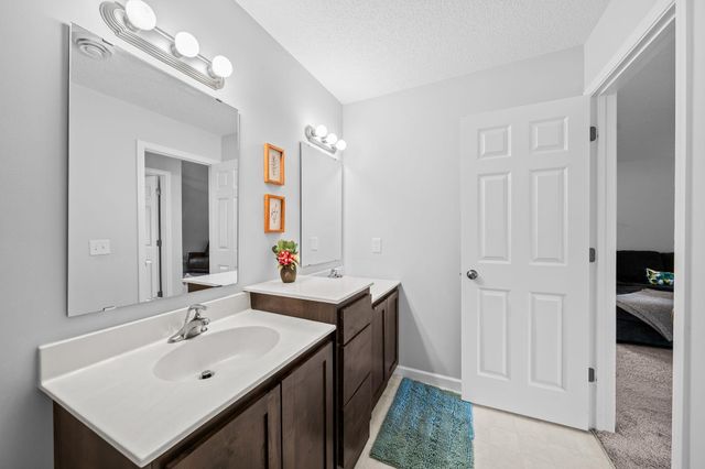 39781 Fawn Avenue, North Branch, MN 55056