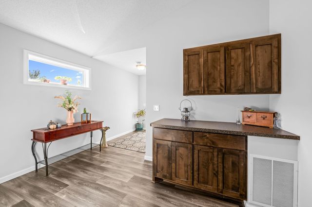 39781 Fawn Avenue, North Branch, MN 55056