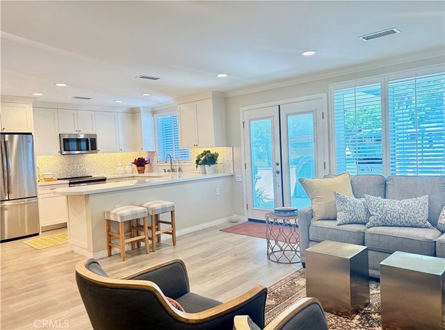 13360 Del Monte Drive M15-2C, Seal Beach, CA 90740