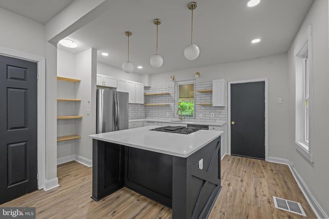 205 N FRONT ST, Darby, PA 19023