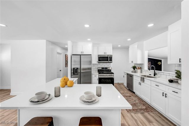 9021 Billings Road, Kirtland, OH 44094