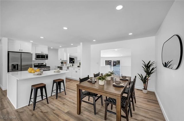 9021 Billings Road, Kirtland, OH 44094