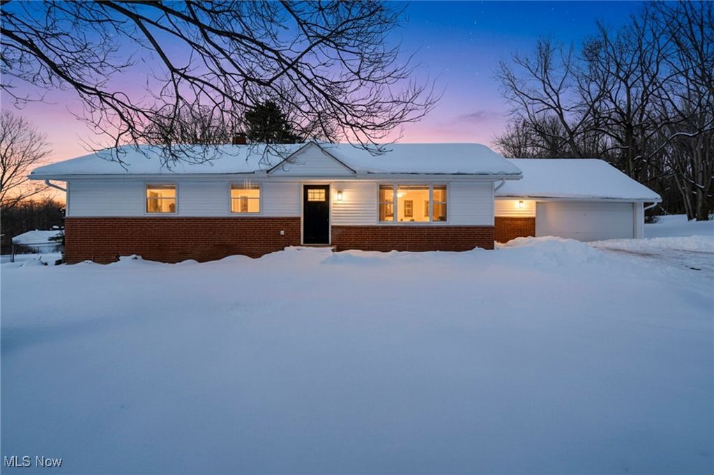 9021 Billings Road, Kirtland, OH 44094