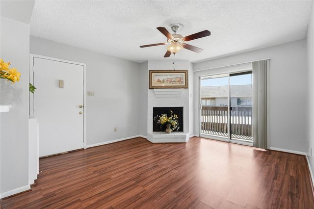 1900 Bay Area Boulevard Q 186, Houston, TX 77058
