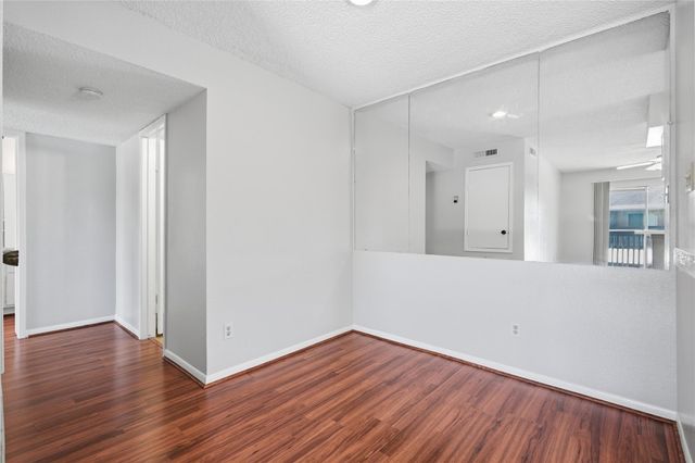 1900 Bay Area Boulevard Q 186, Houston, TX 77058