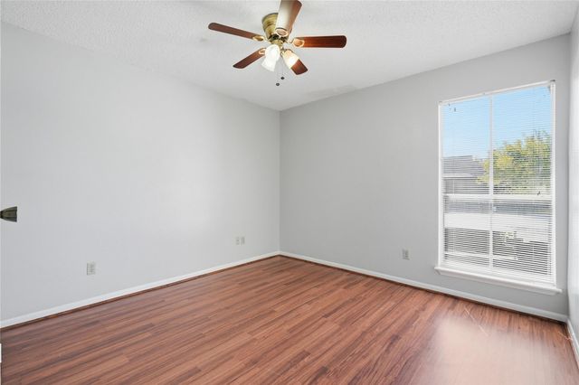 1900 Bay Area Boulevard Q 186, Houston, TX 77058
