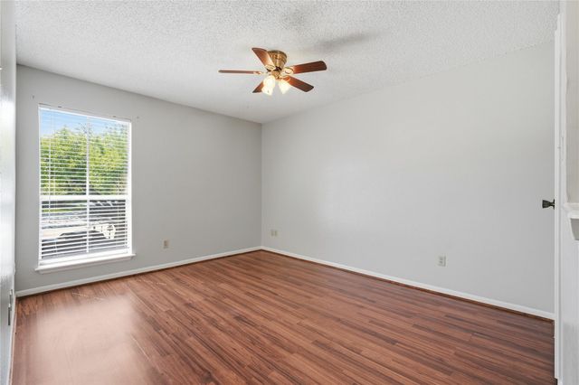 1900 Bay Area Boulevard Q 186, Houston, TX 77058