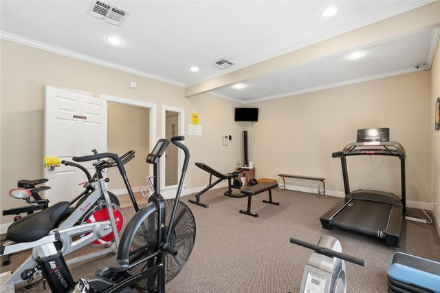 1900 Bay Area Boulevard Q 186, Houston, TX 77058