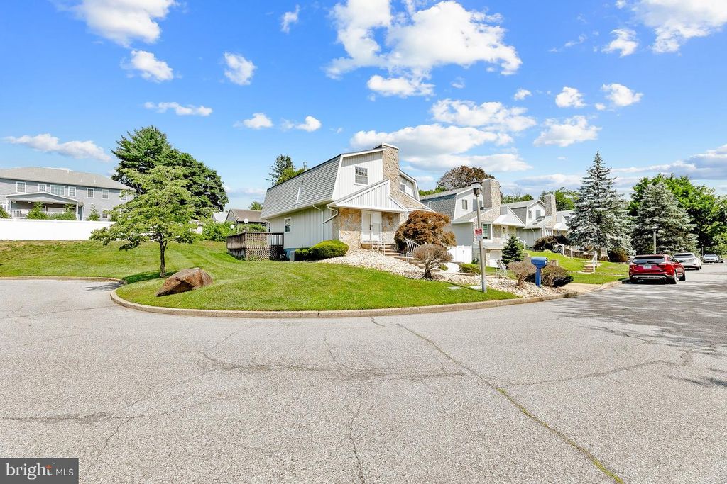 115 WEXFORD PL, Philadelphia, PA 19116