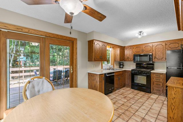 13 Woodcrest Drive, Circle Pines, MN 55014