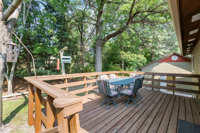 13 Woodcrest Drive, Circle Pines, MN 55014