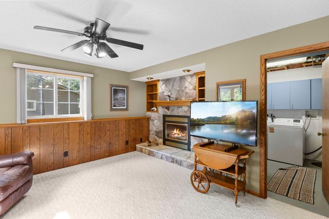 13 Woodcrest Drive, Circle Pines, MN 55014