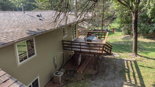 13 Woodcrest Drive, Circle Pines, MN 55014