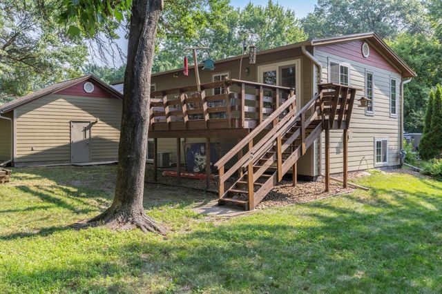 13 Woodcrest Drive, Circle Pines, MN 55014