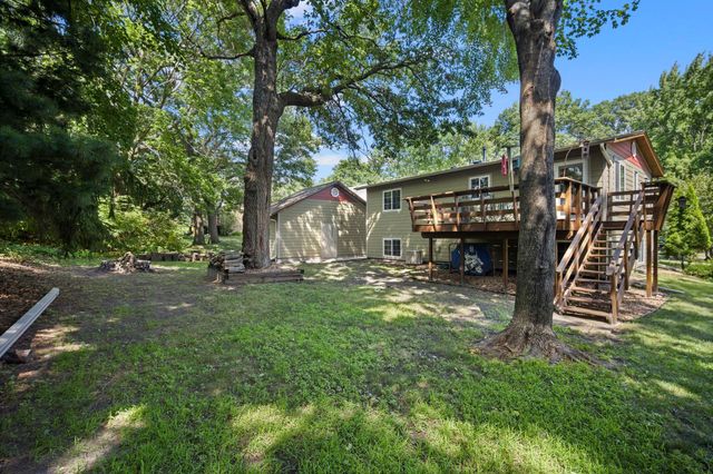13 Woodcrest Drive, Circle Pines, MN 55014