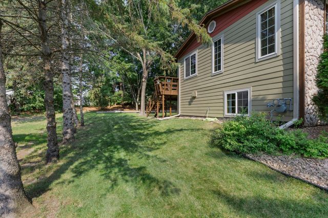 13 Woodcrest Drive, Circle Pines, MN 55014