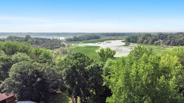 13 Woodcrest Drive, Circle Pines, MN 55014
