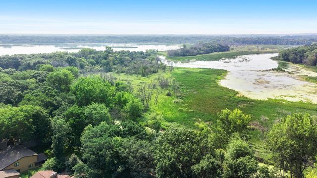 13 Woodcrest Drive, Circle Pines, MN 55014