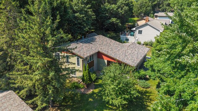 13 Woodcrest Drive, Circle Pines, MN 55014