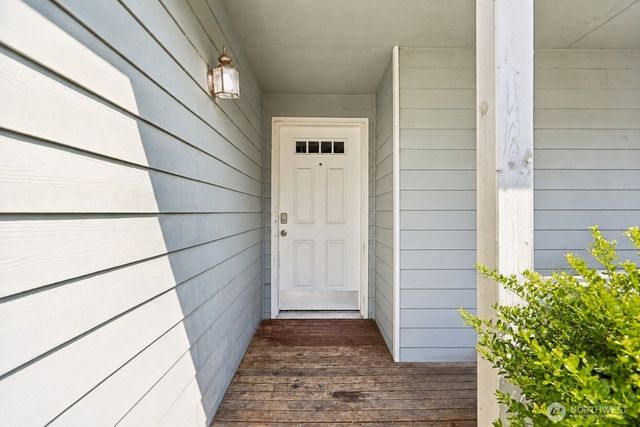 6419 107th Place NE, Marysville, WA 98270