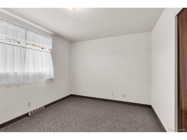 25451 Parkview Dr, Pueblo, CO 81006