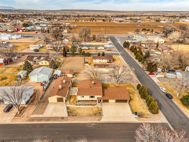 25451 Parkview Dr, Pueblo, CO 81006
