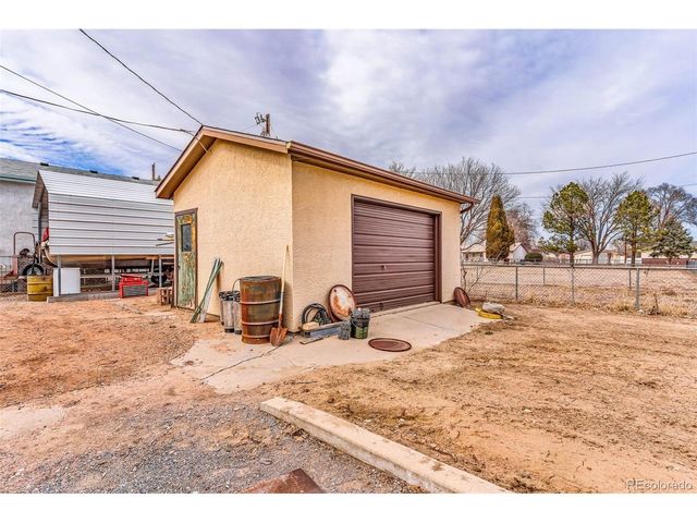 25451 Parkview Dr, Pueblo, CO 81006