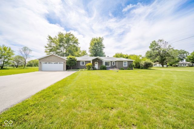 2581 S State Road 103, New Castle, IN 47362