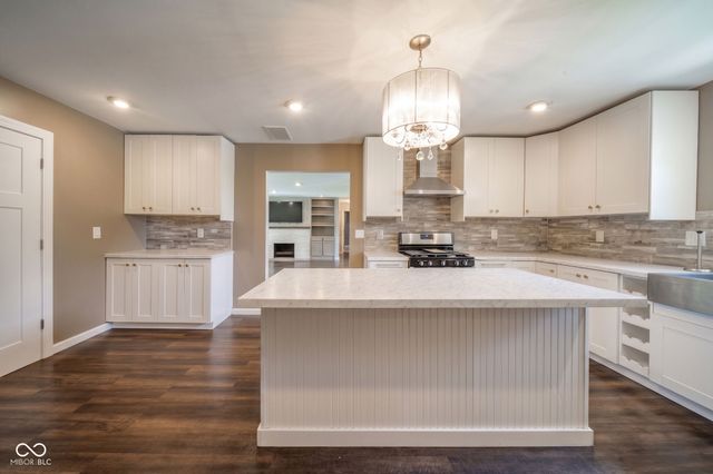 2581 S State Road 103, New Castle, IN 47362