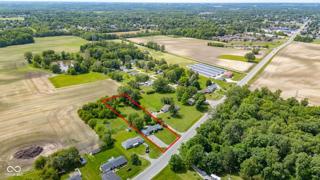 2581 S State Road 103, New Castle, IN 47362