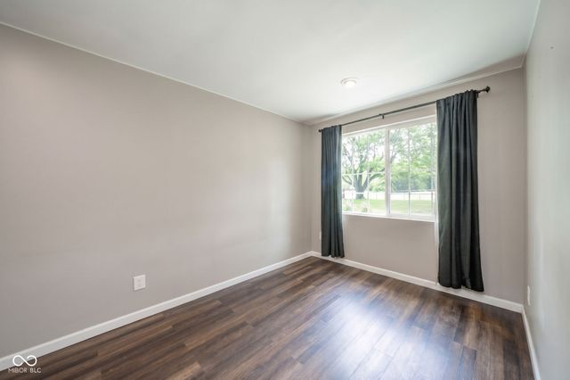 2581 S State Road 103, New Castle, IN 47362
