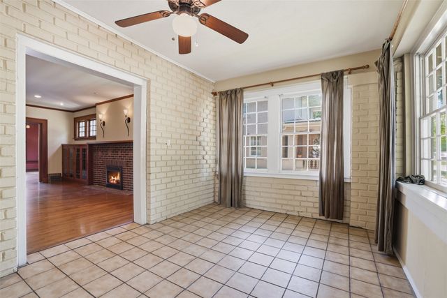 1208 Elizabeth Boulevard, Fort Worth, TX 76110