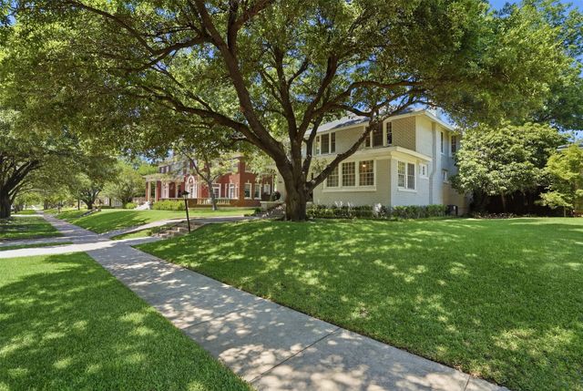 1208 Elizabeth Boulevard, Fort Worth, TX 76110