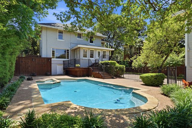 1208 Elizabeth Boulevard, Fort Worth, TX 76110