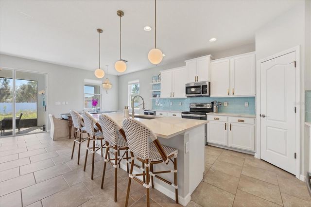 5333 CHARLIE BROWN LANE, Sarasota, FL 34233