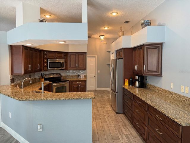 1616 KINSMERE DRIVE, Trinity, FL 34655