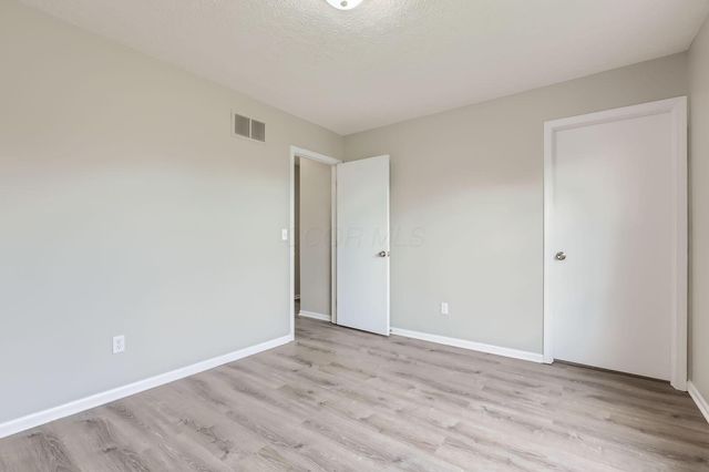 5397 Jack Russell Way, Columbus, OH 43232