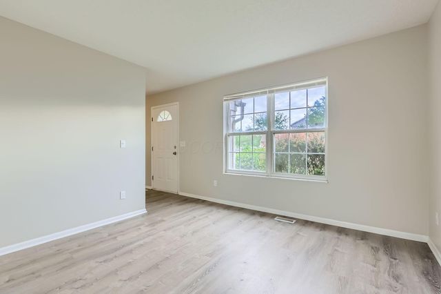 5397 Jack Russell Way, Columbus, OH 43232