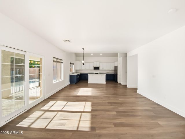 43497 W KIMBERLY Street, Maricopa, AZ 85138